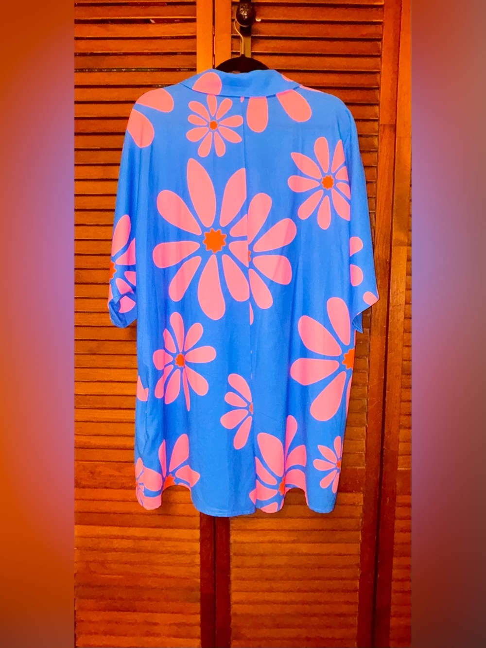 NEW Blue “Flower Power” Romper/Shorts with Pink Daisies - Picture 4 of 16